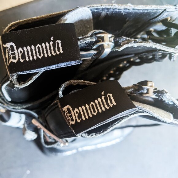 Vintage Demonia Goth Punk Boots 20 Eyelet Buckles Zippers Straps Size 5 - Picture 7 of 9